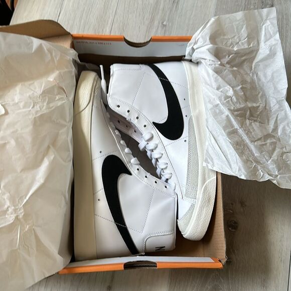 Nike Blazer Mid '77 Women's Shoes‎ Size 10 Mens Size 8.5 New in box - Picture 10 of 14